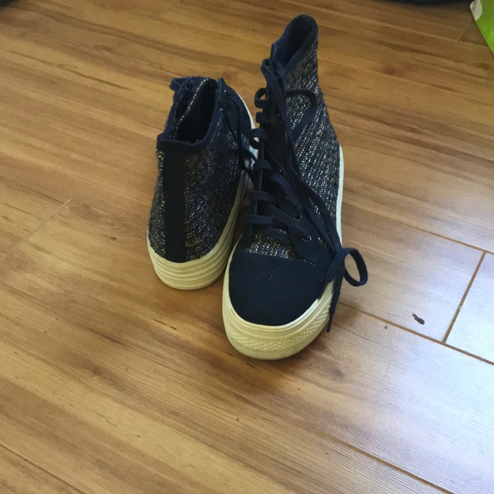 HighTop J/Slides